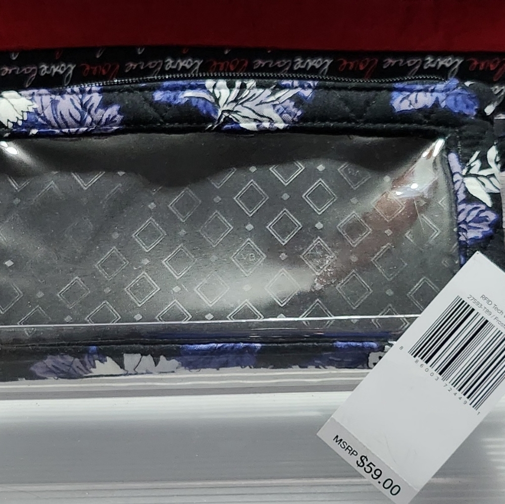 🎄Christmas Offer Nwt Vera Bradley wristlet